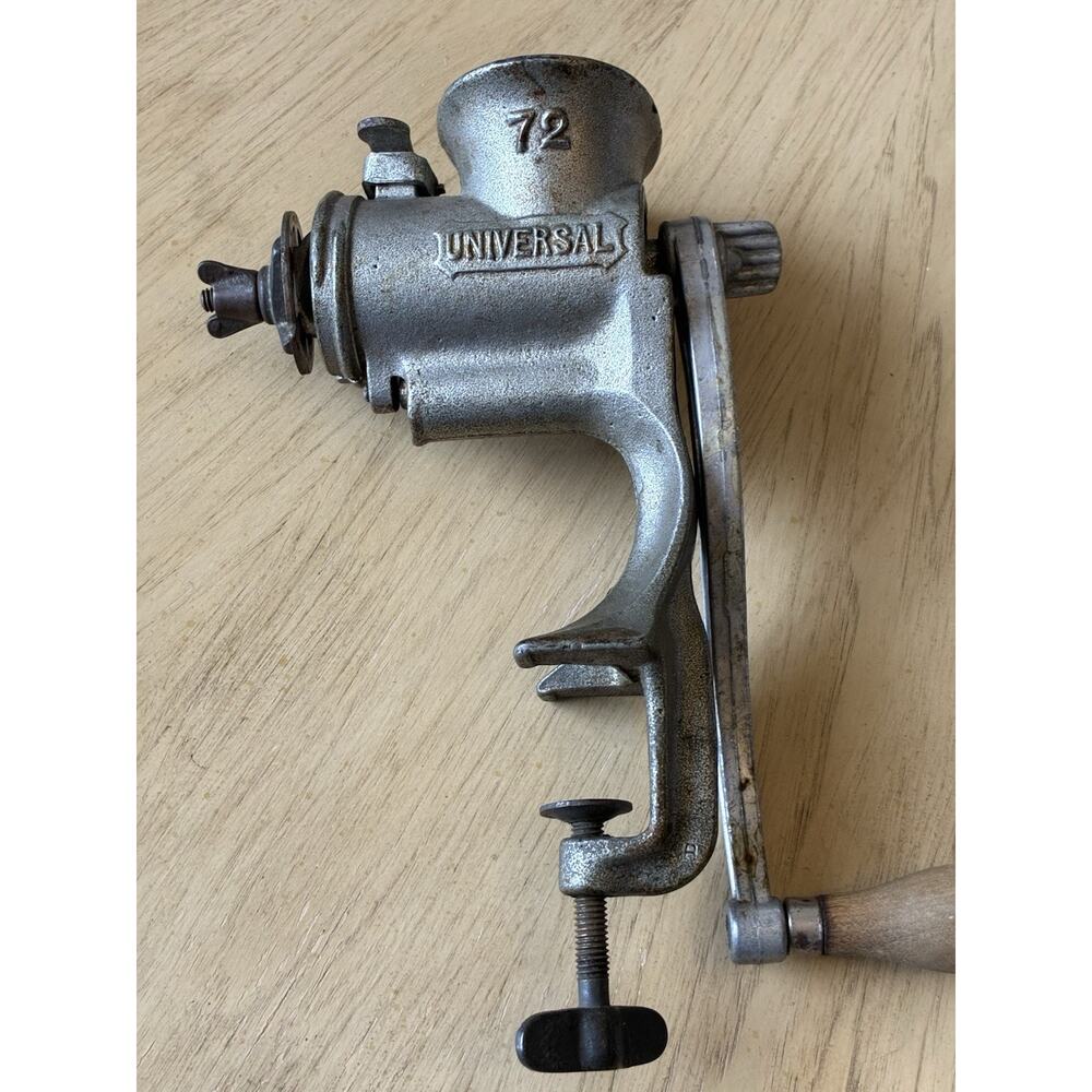 VTG USA Universal 72 Cast Iron Food/Meat Hand Crank Table Mount Grinder WORKS!!!